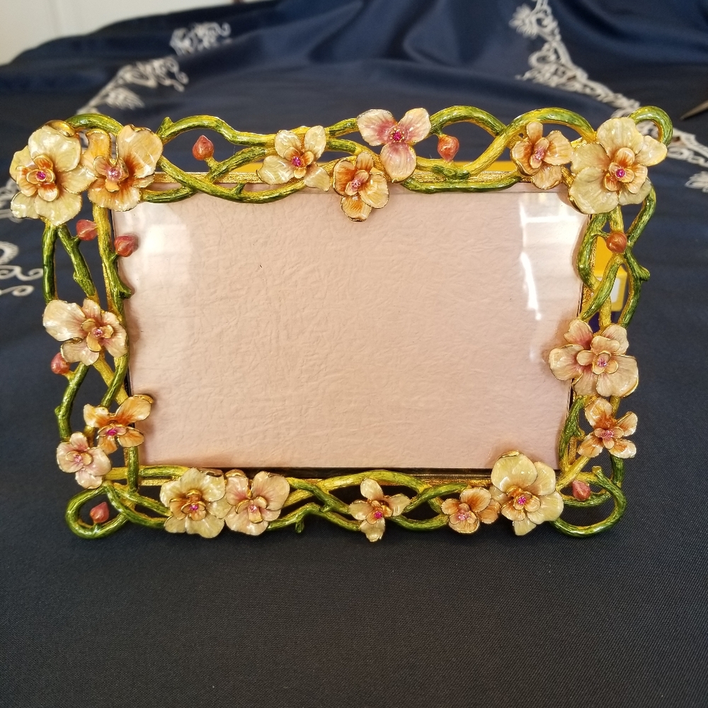 Rucinni Enamel Picture Frame